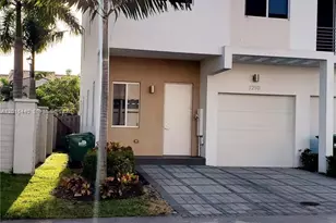 7210 NW 103rd Path, Doral, FL 33178 - Photo 3