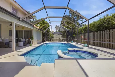 9612 N Carousel Cir N, Boca Raton, FL 33434 - Photo 35