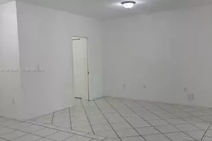 8525 SW 165th Pl, Miami, FL 33193 - Photo 3