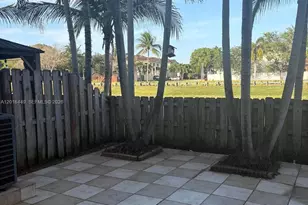 8525 SW 165th Pl, Miami, FL 33193 - Photo 27