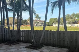 8525 SW 165th Pl, Miami, FL 33193 - Photo 25