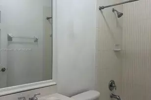 8525 SW 165th Pl, Miami, FL 33193 - Photo 23