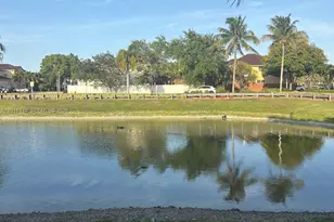 8525 SW 165th Pl, Miami, FL 33193 - Photo 31
