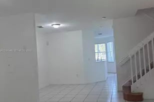8525 SW 165th Pl, Miami, FL 33193 - Photo 3