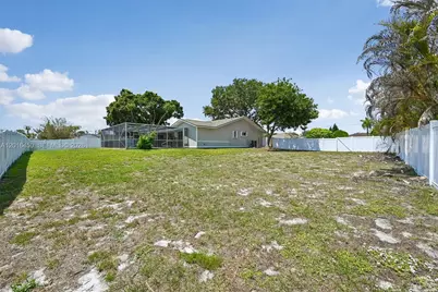 2449 SE Aneci St, Port Saint Lucie, FL 34984 - Photo 39