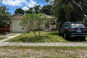 1427 N 26th Ave, Hollywood, FL 33020 - Photo 1