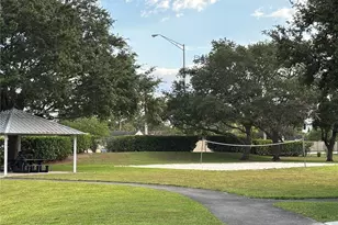 1131 SW 86th Ave, Pembroke Pines, FL 33025 - Photo 17
