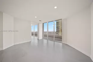 555 NE 34th St, Miami, FL 33137 - Photo 29