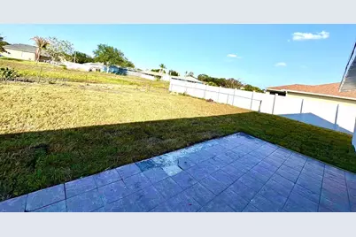 2351 SW Chestnut Ln #N/A, Port Saint Lucie, FL 34953 - Photo 27