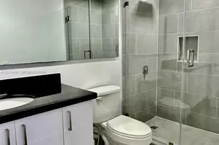 185 SE 14th Terrace, Miami, FL 33131 - Photo 15