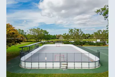 250 Conservation Dr, Weston, FL 33327 - Photo 85