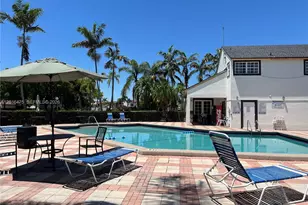 9715 Fontainebleau Blvd, Miami, FL 33172 - Photo 3