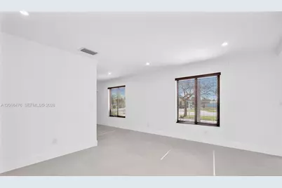 17911 NW 82nd Ave, Hialeah, FL 33015 - Photo 7