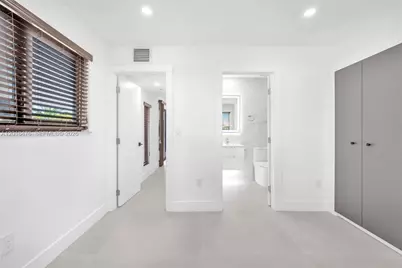17911 NW 82nd Ave, Hialeah, FL 33015 - Photo 13