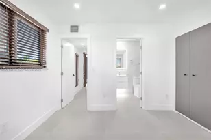 17911 NW 82nd Ave, Hialeah, FL 33015 - Photo 13