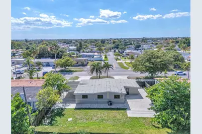 17911 NW 82nd Ave, Hialeah, FL 33015 - Photo 31