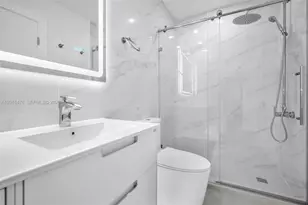 17911 NW 82nd Ave, Hialeah, FL 33015 - Photo 17
