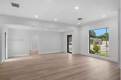 4746 NW 10th Ave, Miami, FL 33127 - Photo 7