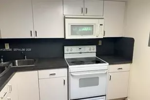 9001 SW 94 St, Miami, FL 33176 - Photo 5