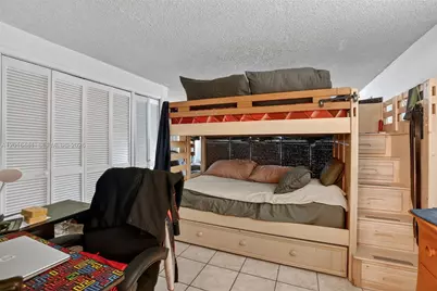 2451 NW 11th St, Miami, FL 33125 - Photo 25