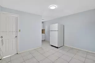 2451 NW 11th St, Miami, FL 33125 - Photo 31