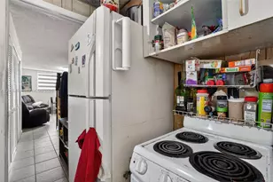 2451 NW 11th St, Miami, FL 33125 - Photo 29