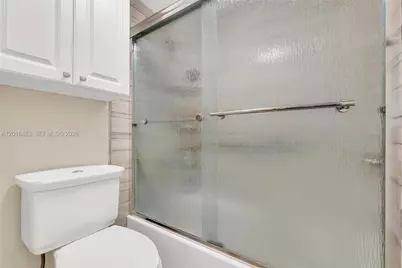 1101 Colony Point Cir #309, Pembroke Pines, FL 33026 - Photo 23