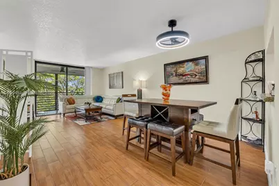 1101 Colony Point Cir #309, Pembroke Pines, FL 33026 - Photo 9