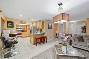 8271 NW 68th Terrace, Tamarac, FL 33321 - Photo 9