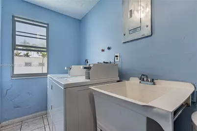 8340 Harding Ave #201, Miami Beach, FL 33141 - Photo 29