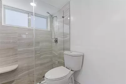 8340 Harding Ave #201, Miami Beach, FL 33141 - Photo 9