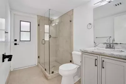 4024 Frances Dr, Delray Beach, FL 33445 - Photo 31