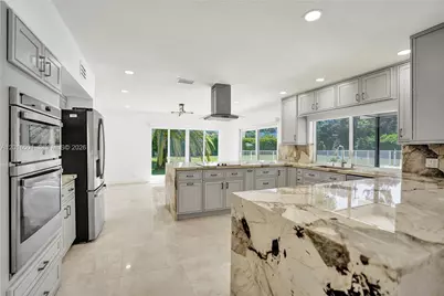 4024 Frances Dr, Delray Beach, FL 33445 - Photo 9