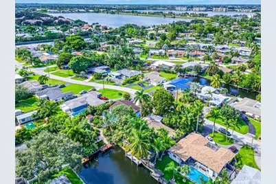 1930 NW 32nd Ct, Oakland Park, FL 33309 - Photo 35