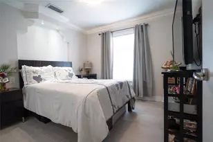 10704 SW 167th St, Miami, FL 33157 - Photo 13