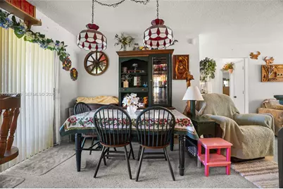 7509 Garfield St, Hollywood, FL 33024 - Photo 9