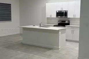 18600 SW 136th Ct, Miami, FL 33177 - Photo 9