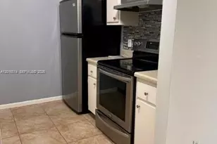 400 SW 134th Way, Pembroke Pines, FL 33027 - Photo 9