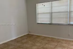 400 SW 134th Way, Pembroke Pines, FL 33027 - Photo 11