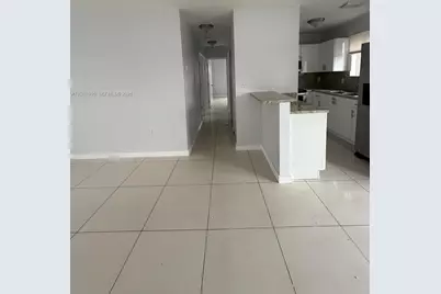 2121-2125 NW 72nd St, Miami, FL 33147 - Photo 7