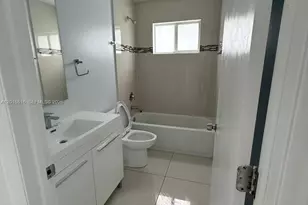 2121-2125 NW 72nd St, Miami, FL 33147 - Photo 11