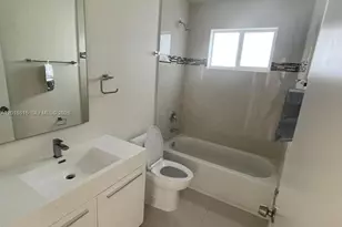 2121-2125 NW 72nd St, Miami, FL 33147 - Photo 19