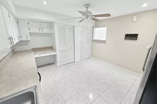 8670 Bridle Path Ct, Davie, FL 33328 - Photo 17