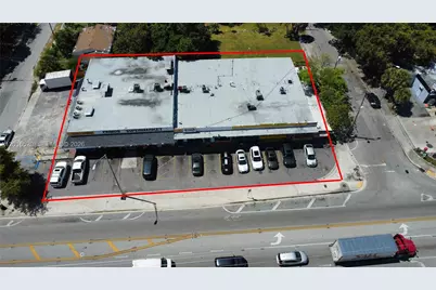 922 NW 36th St, Miami, FL 33127 - Photo 13
