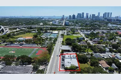 922 NW 36th St, Miami, FL 33127 - Photo 17