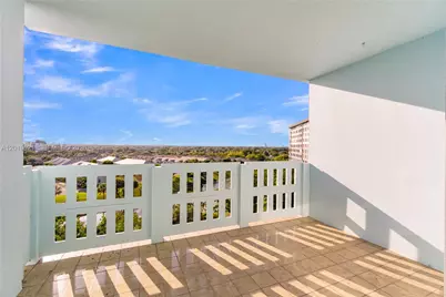 4001 Hillcrest Dr #812, Hollywood, FL 33021 - Photo 31