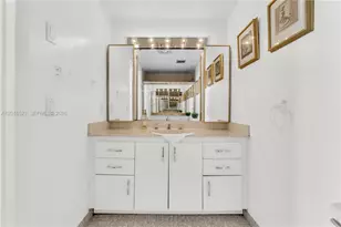4001 Hillcrest Dr, Hollywood, FL 33021 - Photo 25