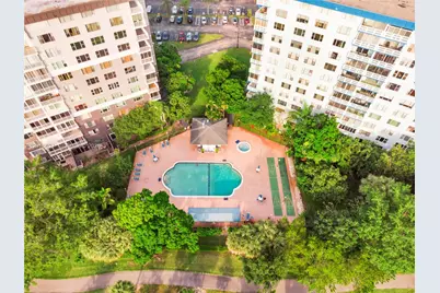 4001 Hillcrest Dr #812, Hollywood, FL 33021 - Photo 39