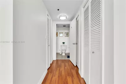 4001 Hillcrest Dr #812, Hollywood, FL 33021 - Photo 23