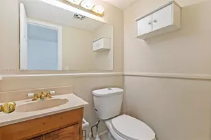 1363 NW 66th Ave, Margate, FL 33063 - Photo 15